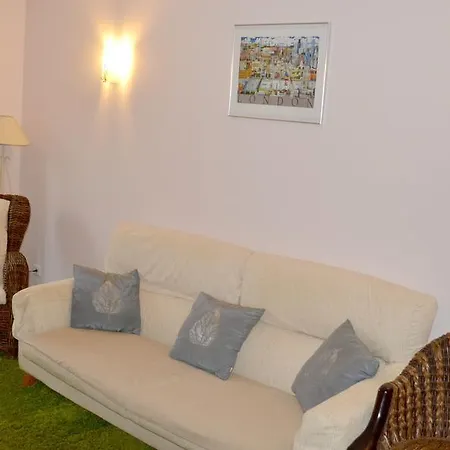 아파트 Apartamento En *