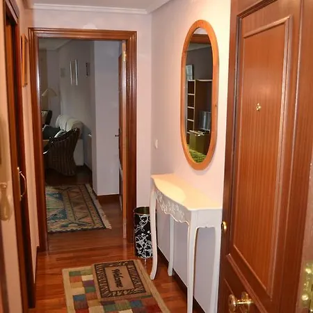Apartamento En 아파트 라레도